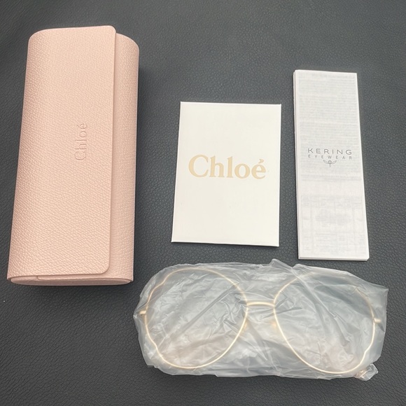 Chloé Butterfly Sunglasses - Picture 2 of 6
